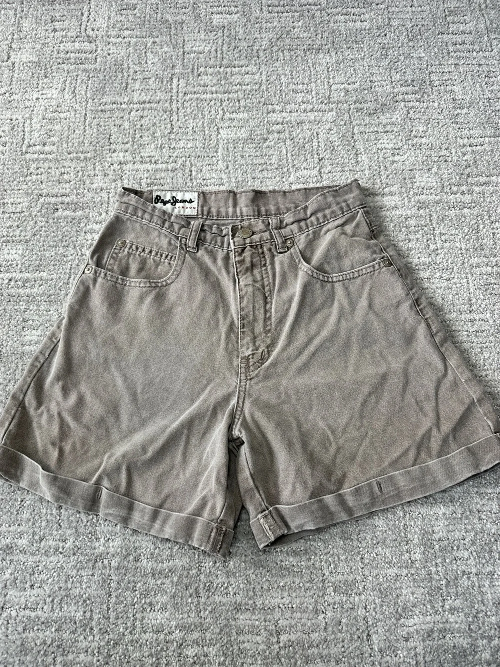 Pepe Jeans London High Rise Denim Shorts Taupe Cuffed Size 24 - Picture 4 of 12